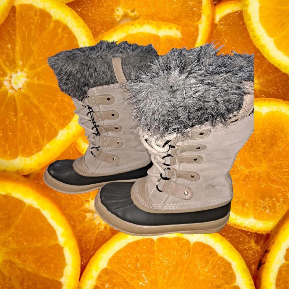 Sorel Tan Waterproof with Duck Bottom Knee High Winter Boot Size 8‎